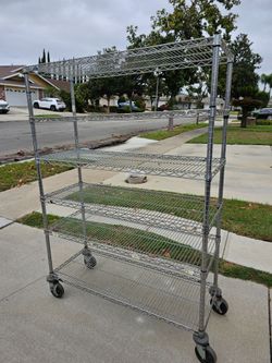 Metal shelf with 6 shelves