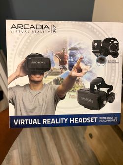 Arcadia 360 VR Headset with Built-In Headphones