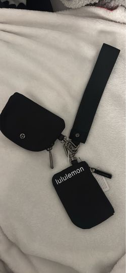 Black Lulu Lemon Wrislet Wallet