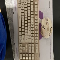 Gaming Keyboard With Mouse - Chocolate Keycaps