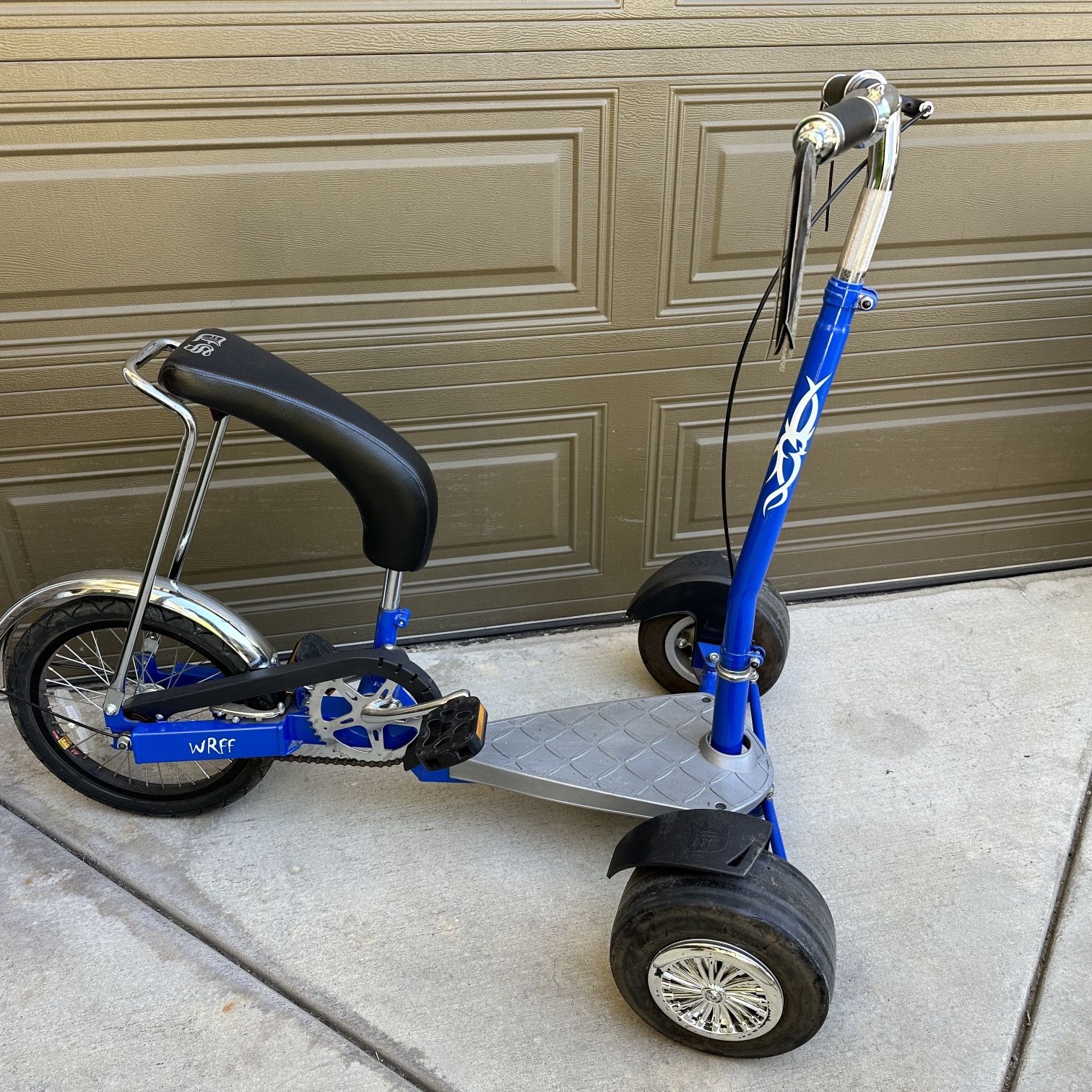 Snoop Dogg WRFF Trick 3 Wheel Bike Deluxe Reverse Tricycle Salton