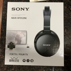 Sony MDR-RF912RK Headphones For Private TV viewing. Great For Bedroom Or Car Use