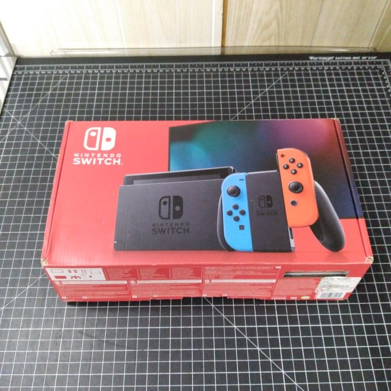 96091 Nintendo Switch Hac-001(-01) 2nd Gen 32gb 471951