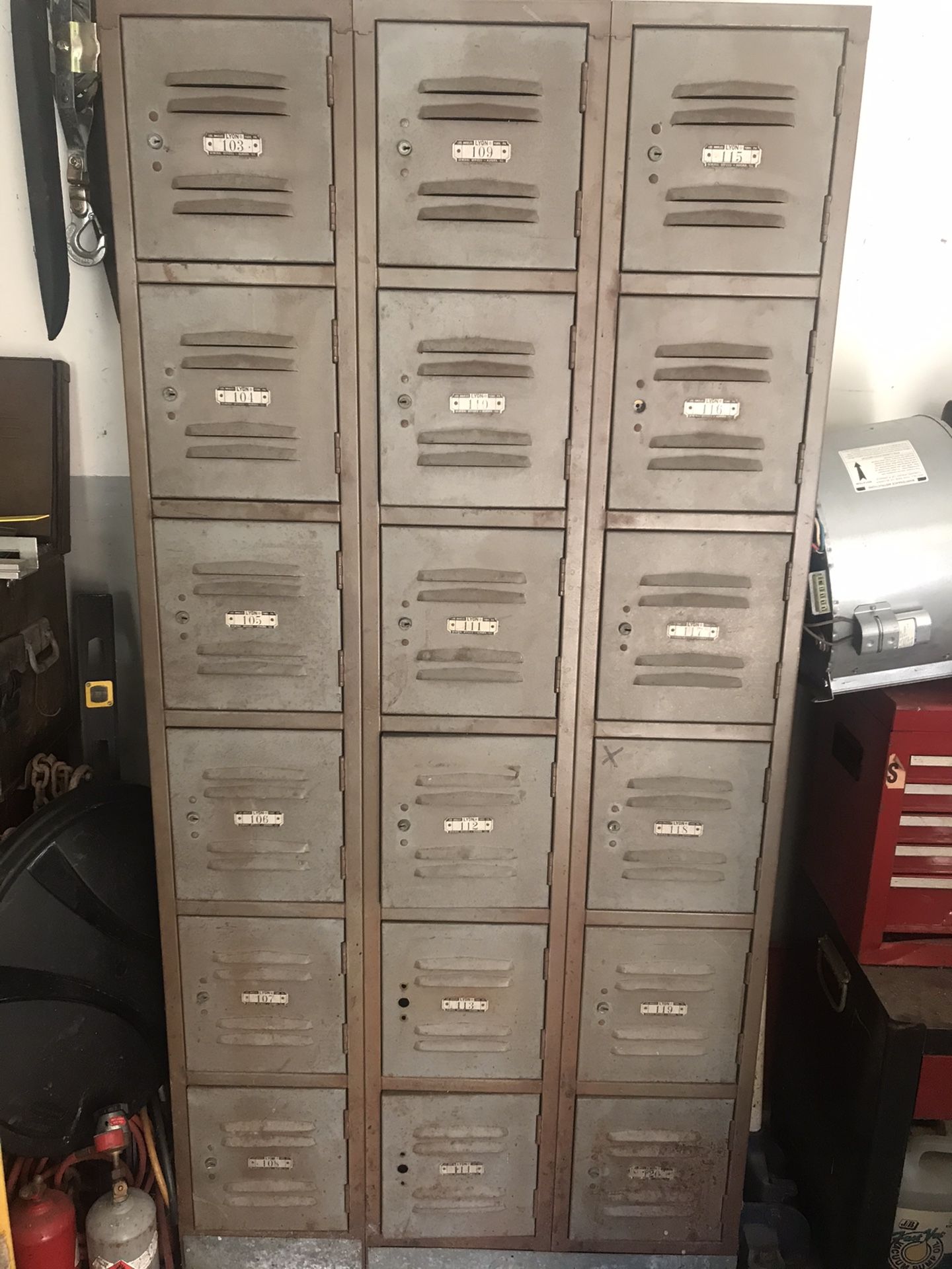 Storage Lockers with keys.