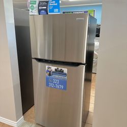 Frigidaire Refrigerator