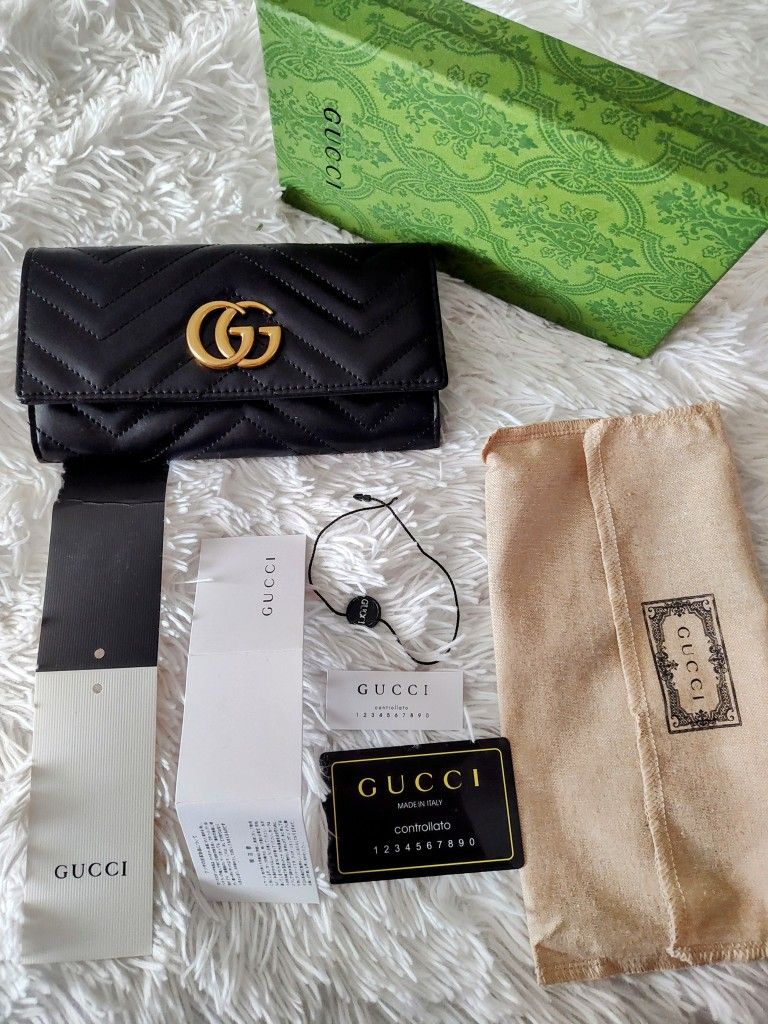 Gucci marmot GG Wallet/ Clutch
