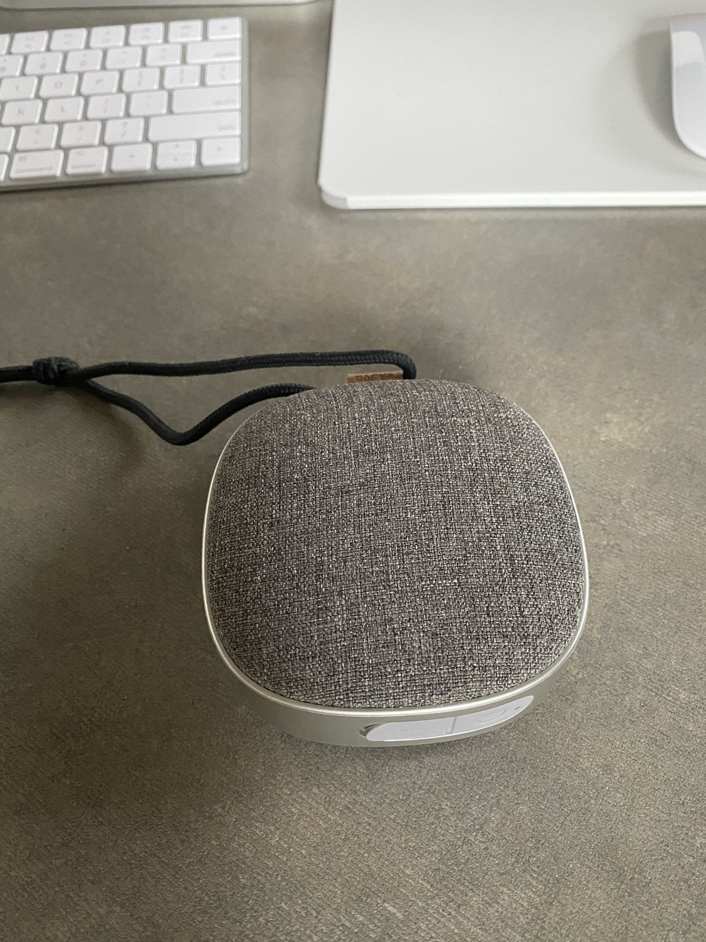SACit WOOFit Go Bluetooth Speaker