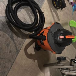 Rigid Shop Vac Almost New 