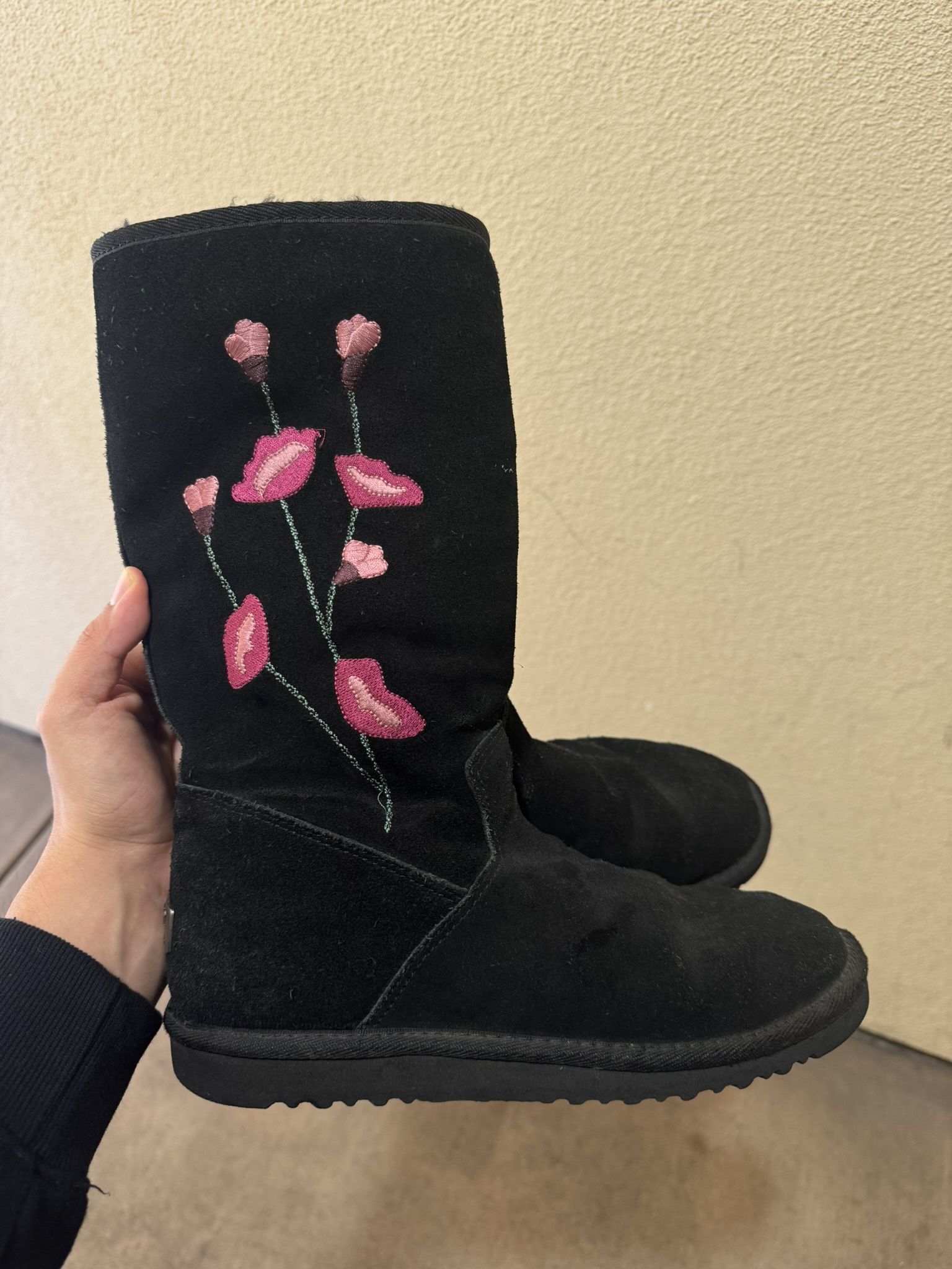 Ugg Woman Boots 