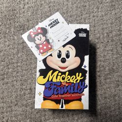 PopMart - Mickey Family Plush - Mini Mouse 