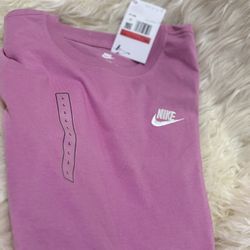 Girls Nike Shirt