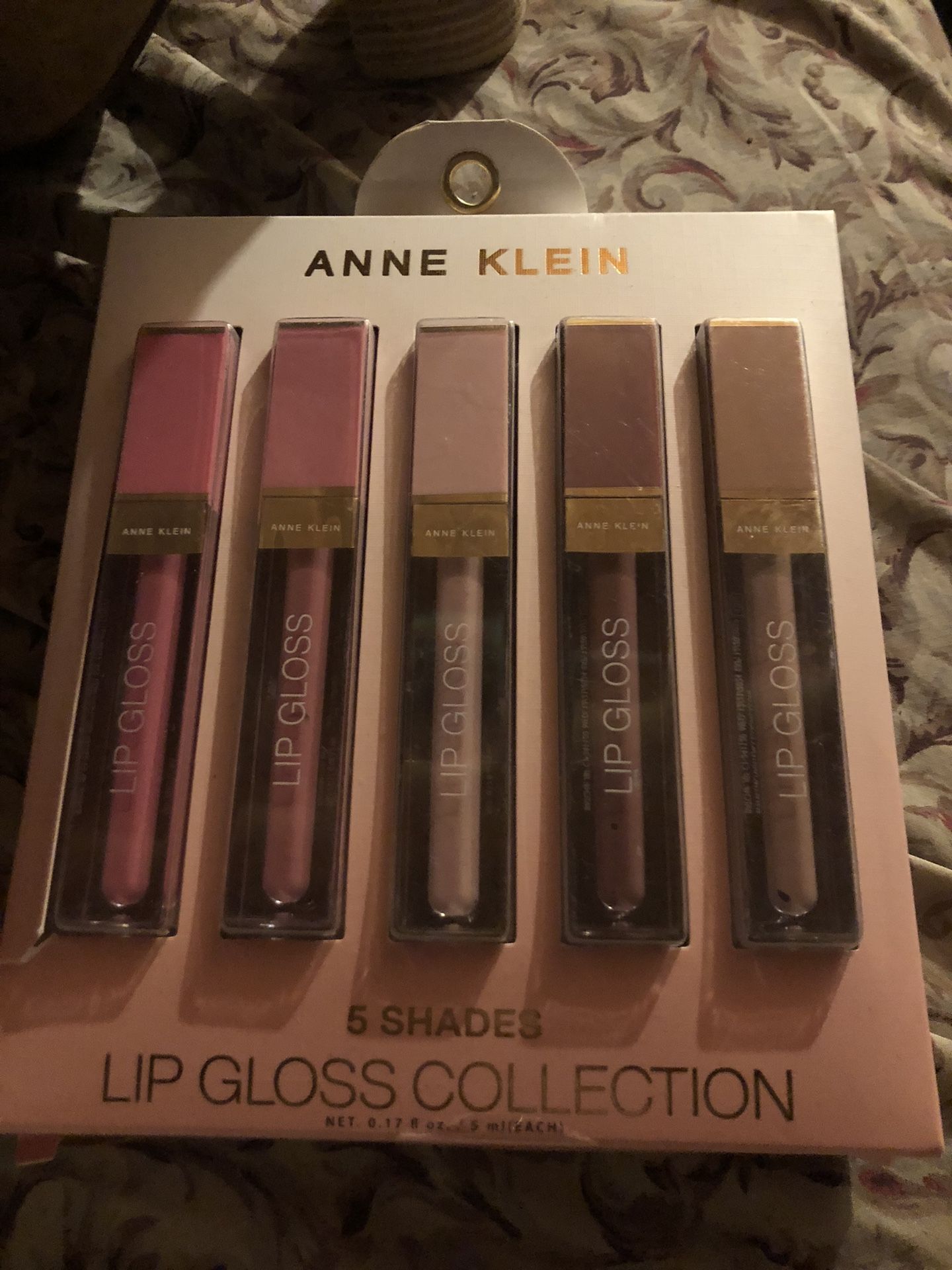 Lipstick /lipglosses