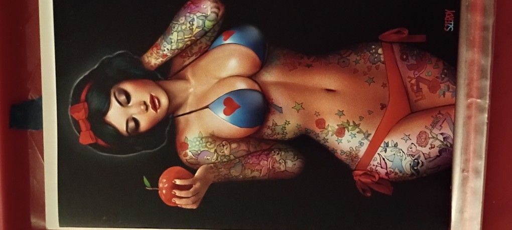 Limited Printing  Snow White Sezrdy Comic