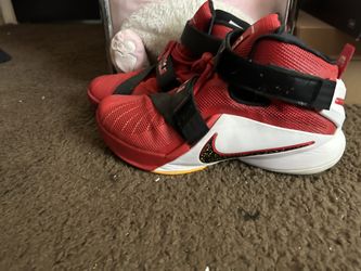Lebron Soldier 7 size 11.5