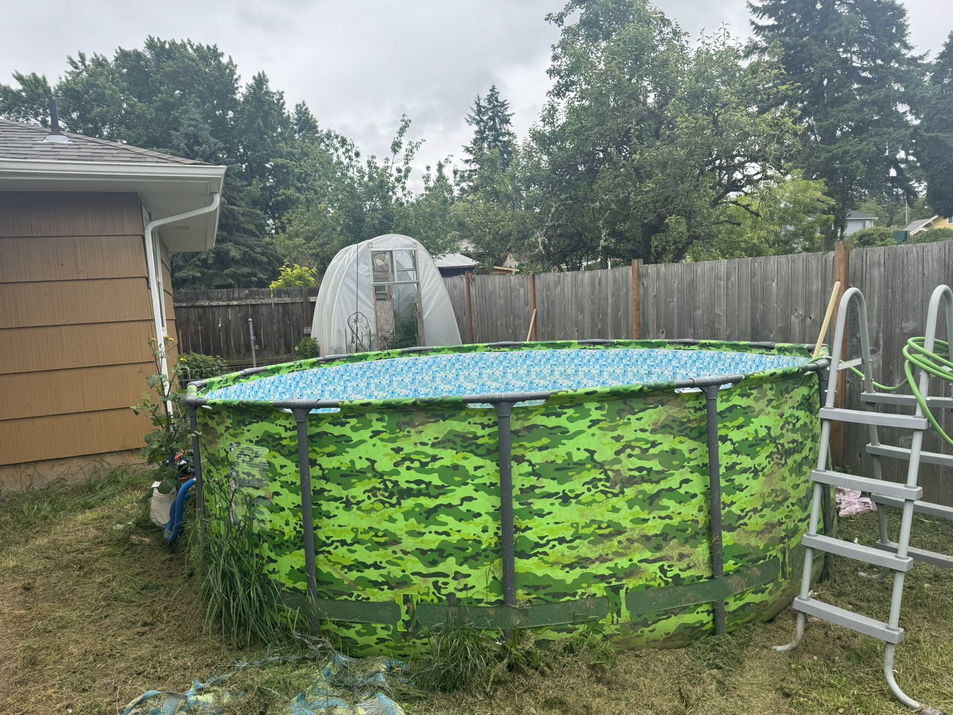 4 Foot Pool