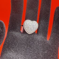 Moissanite heart ring