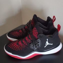Jordan DNA LX Size 5 5Y
