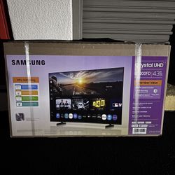 Brand New Samsung U8000f 43” TV
