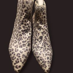 Cheetah Cow Feel Boots