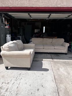 2 Peice Beige Couch Set