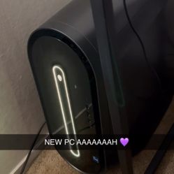 ALIENWARE AURORA R13 (comes with monitor)