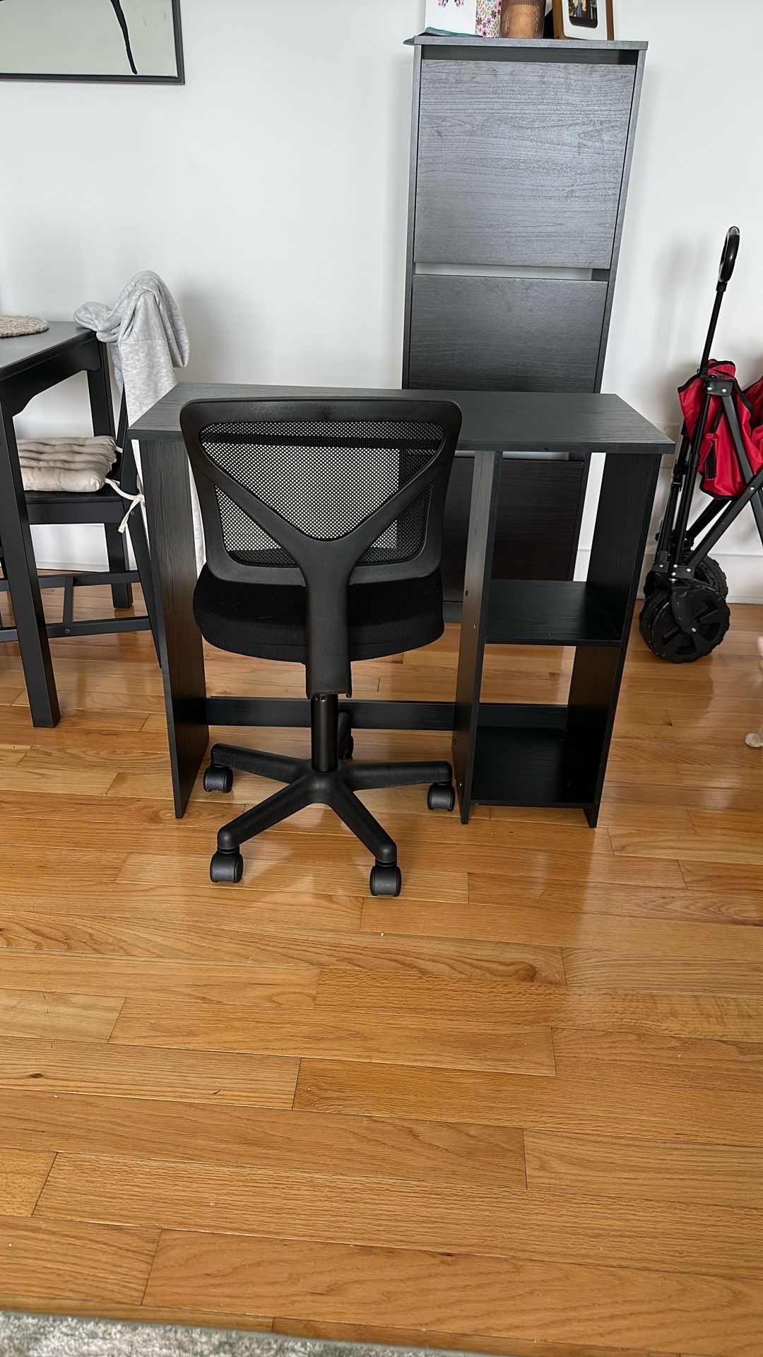 Small desk and chair