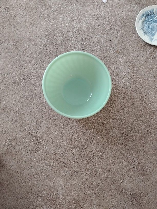 Jadeite Bowl