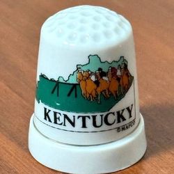Vintage Collectible Kentucky Porcelain Thimble With Trim Of Gold 