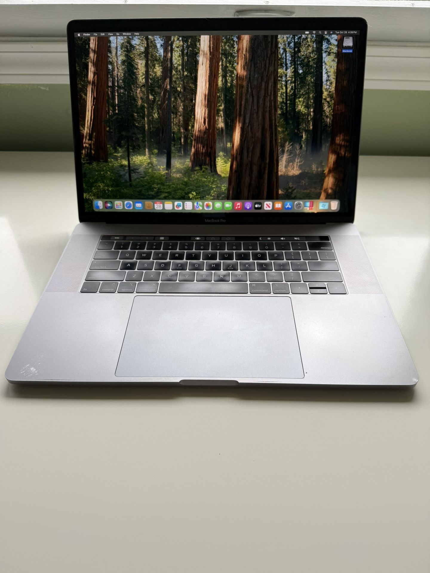 15” Macbook Pro