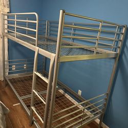 Litera De Metal Tamaño Twin 