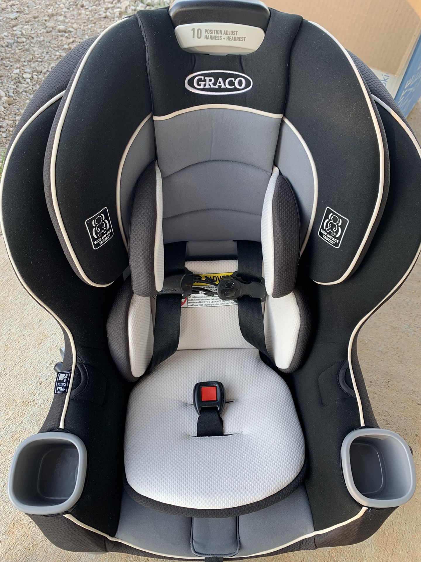 Graco Baby Extend2fit Convertible Car Seat