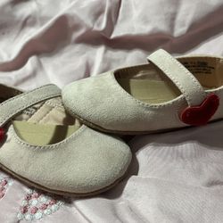Baby girl shoes old navy new arrivals