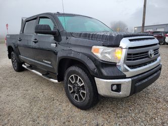 2014 Toyota Tundra 4WD Truck