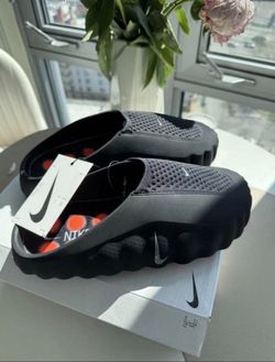 Nike mind slides