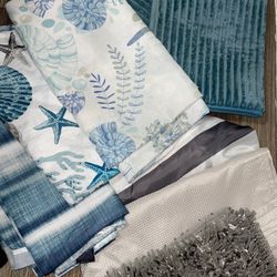 Bathroom Curtains And Mats 