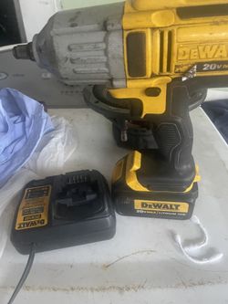 Dewalt 