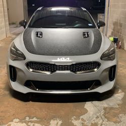 2022 KIA Stinger