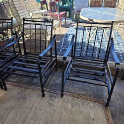 Hampton  bay  patio set with cusions and firepit