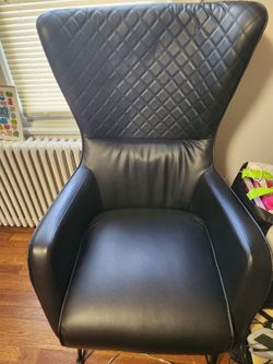 Large Faux Leather Black Chair