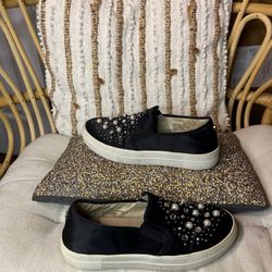 Steve Madden Rhinestone Flat Sneaker Size 8.5