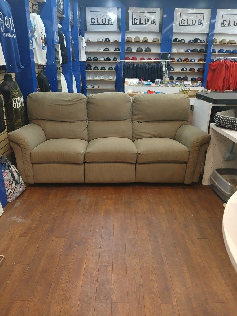 Recliner Sofa