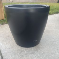 Planter Pot 