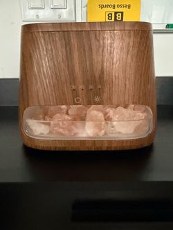 Salt diffuser for essential oils