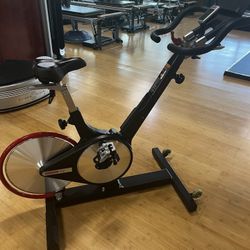 Keiser M3i Indoor Cycle – Premium Spin Bike