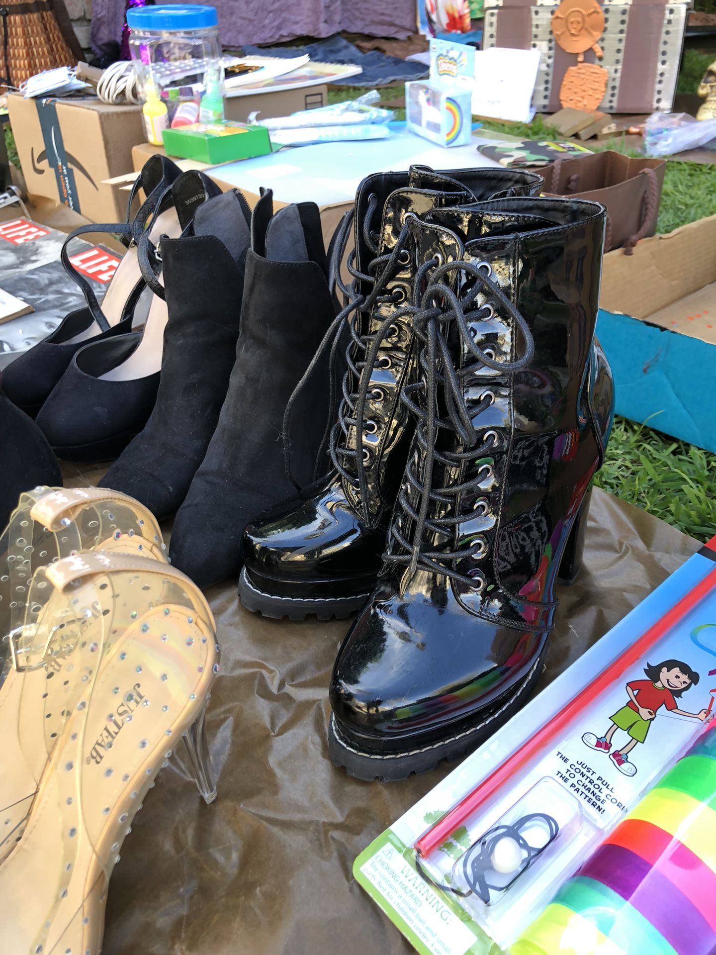 nike women's size 9 shoes