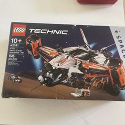 Lego technic 42181