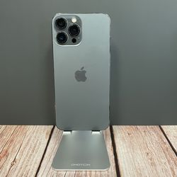 iPhone 13 Pro Max - Unlocked  - 128GB - No zoom out camera
