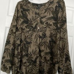 Ladies Green Blouse XL