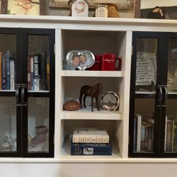 Decorative Cabinet 