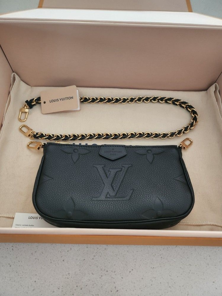 LOUIS VUITTON CROSSBODY New